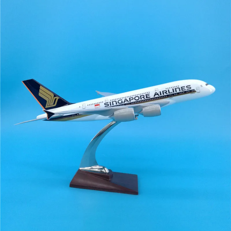 1:200 масштаб 36 см Airbus A380 Сингапур самолет модель самолета с базой Смола
