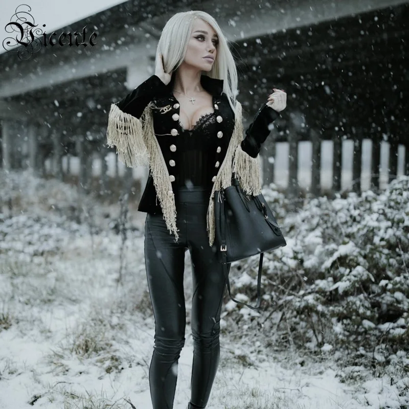 Вельветовая куртка с кисточками на пуговицах длинными рукавами открытым швом