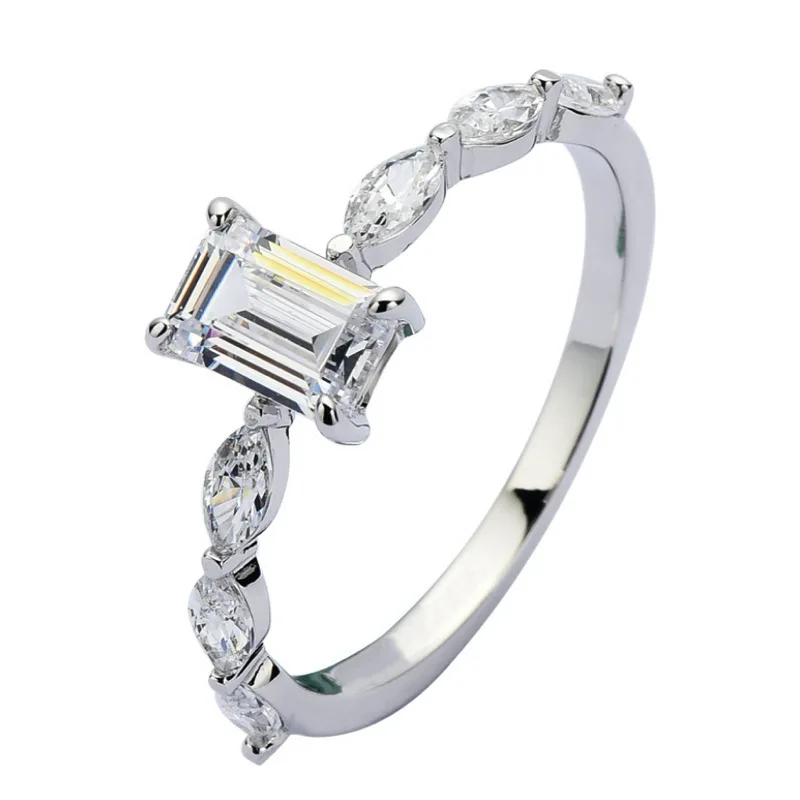 

Light Luxury Fashion Beautiful S925 Sterling Silver Ring Square High Carbon Diamond Wedding Ring