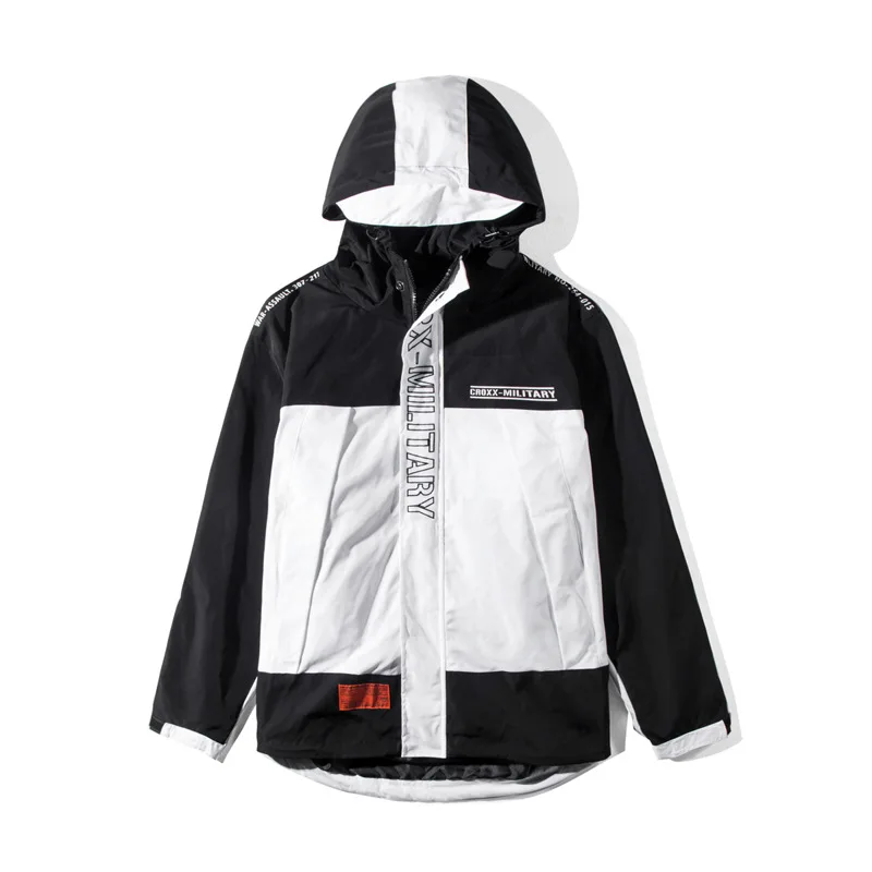 

Spring 2020 new military style jacket coat men's hooded stormsuit splicing trend loose large size windbreaker jacket coat