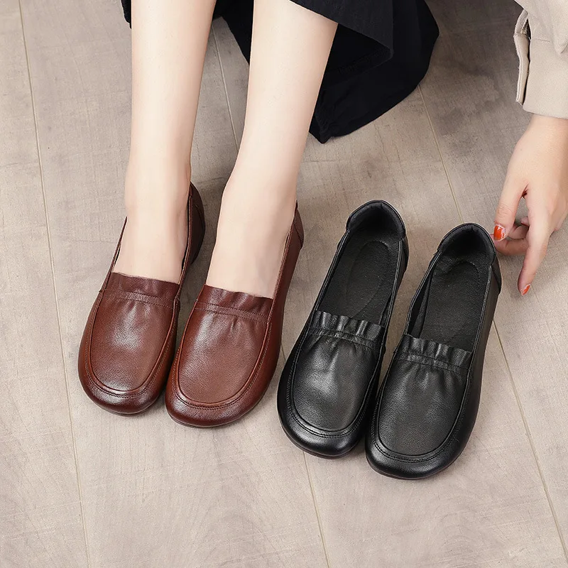

2021 spring and autumn high quality women's casual shoes