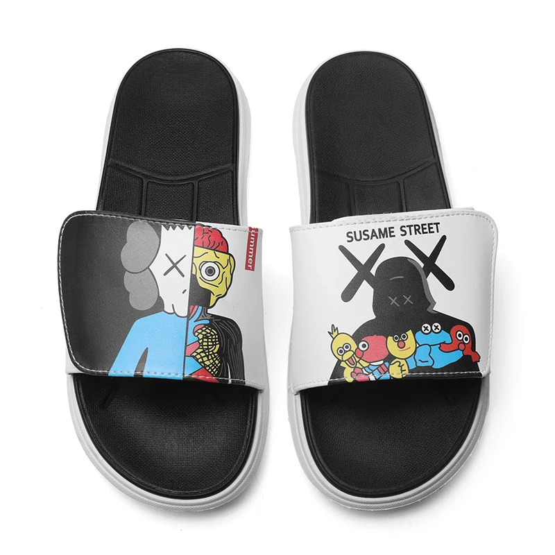 

2021 Summer Children's Cartoon Pattern Slippers Soft And Comfortable Sandals Men's Outdoor Beach Shoes Eva Material Size 35-46