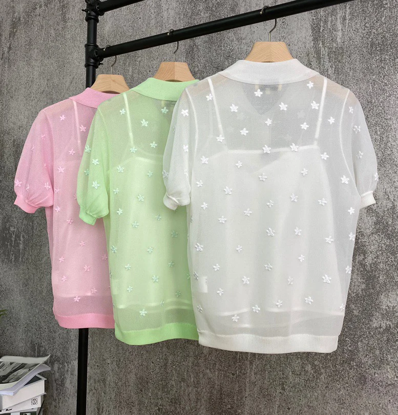 Женская блузка с отложным воротником и коротким рукавом цветочной вышивкой