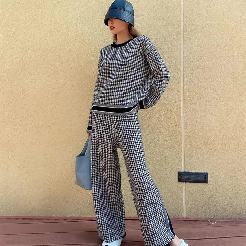 

Костюм женский вязаный из двух предметов, классический свободный костюм из твида с широкими штанинами и вязаный пуловер, офисная одежда для...