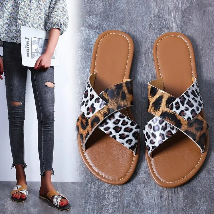

BUSY GIRL ML9009 New Comfortable Flat Round Toe Shoes in 2020Plus size female slippersCasual slippers