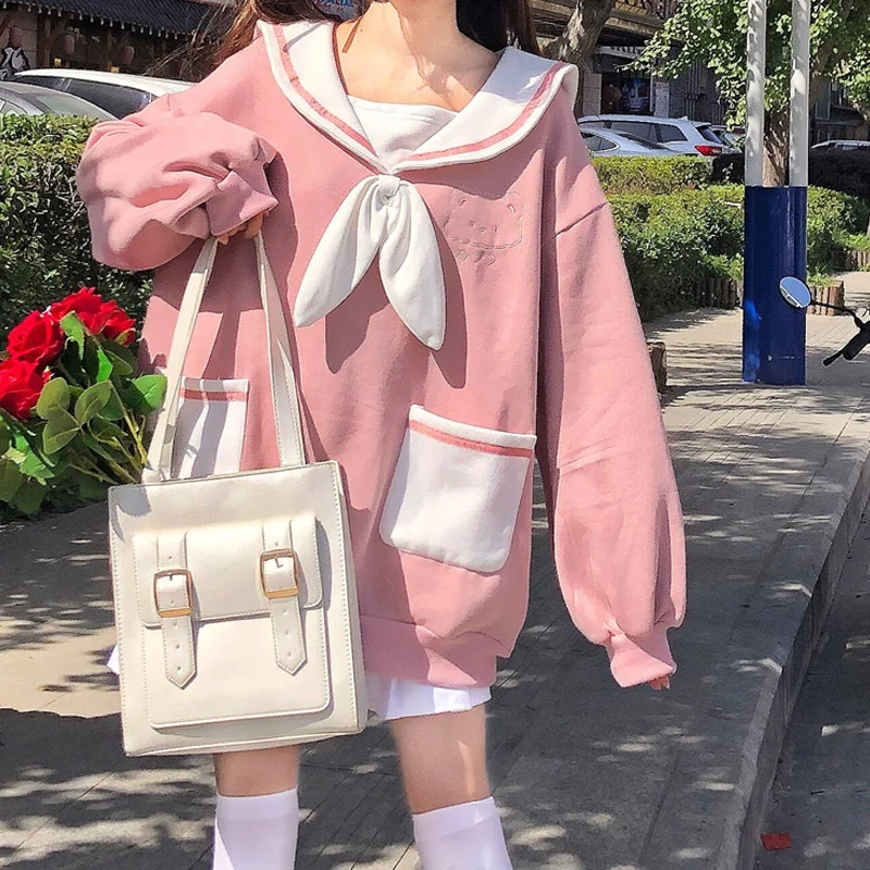 

Свитшот женский хлопковый с матросским воротником и бантом, с вышивкой