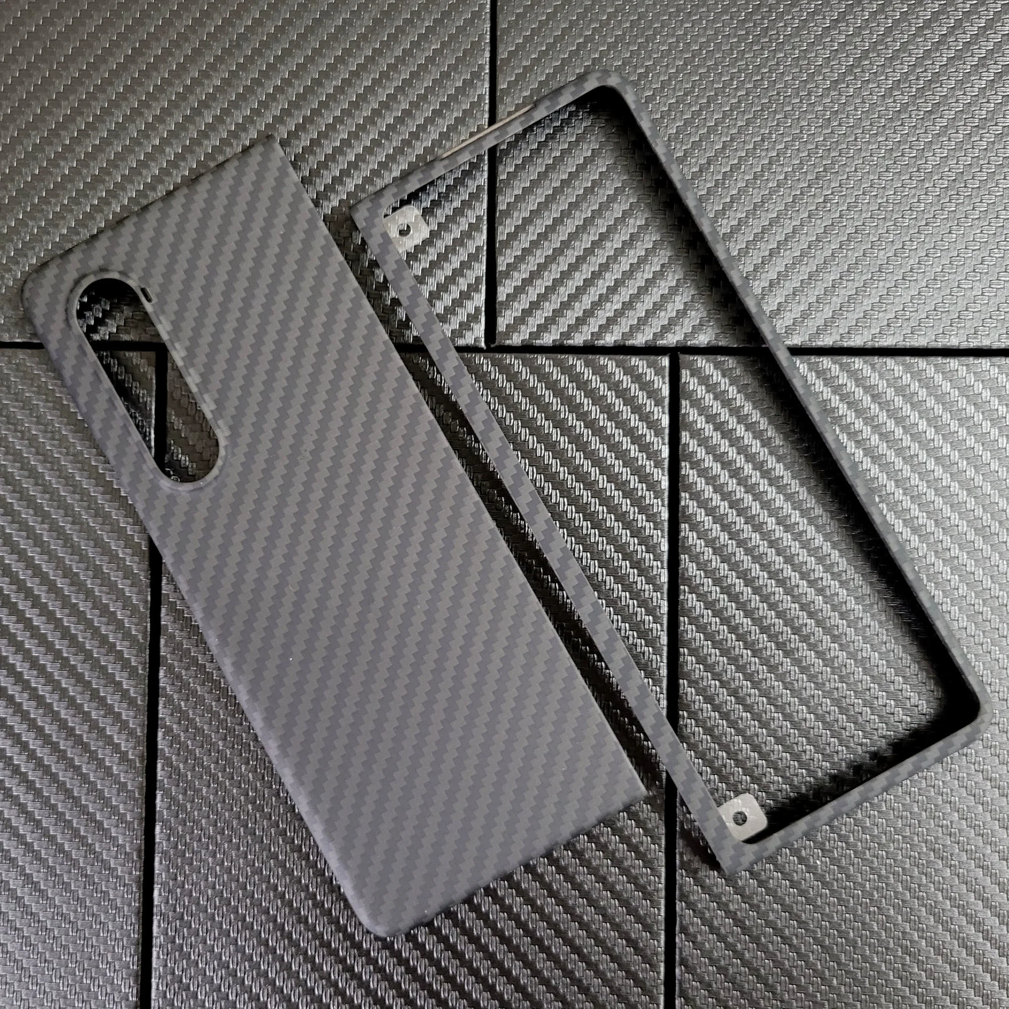

Высококачественный чехол из углеродного волокна для Samsung Galaxy Z Fold 3, Ультратонкий матовый чехол 2 в 1 из 100% натурального углеродного волокна д...