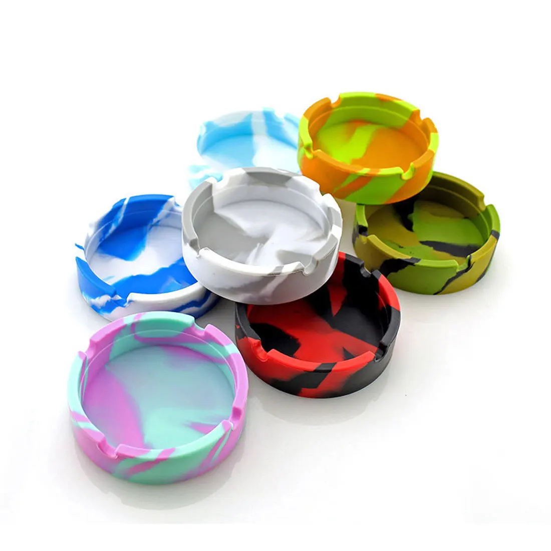 

Silicone Ashtray Glowing In the Darkness Portable Round Cigarette Ash Tray Holder Foldable Eco-Friendly Soft Silicone Ashtray