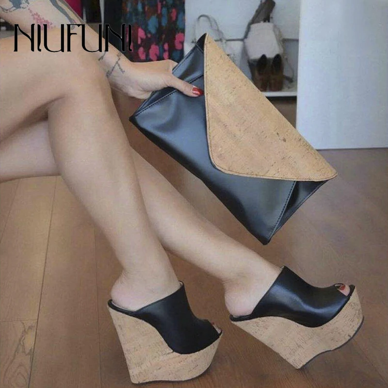 

Peep Toe Plus Size 35-42 Wedge Women Slippers Platform High Heels NIUFUNI Ladies Sandals Beach Shoes For Women Slides Slips on