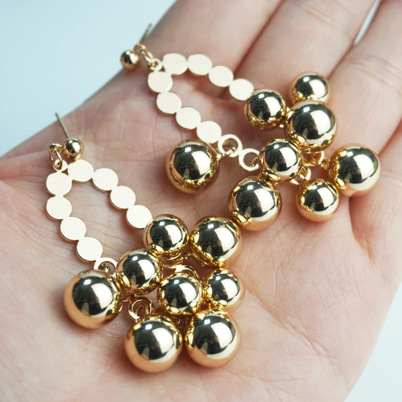 M & G преувеличенные готические Винтажные серьги женские большие золотые бусы