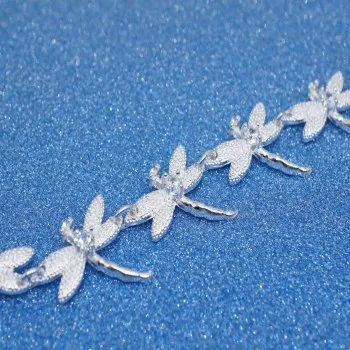 

Hot Gifts Silver Jewelry Wholesale Fashion Trend In Europe and America Stone Inlaid Eight Dragonfly Jewelry Bracelet H116