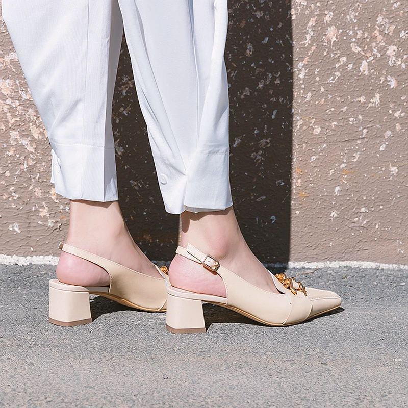 

Sandals Women Mules Elegant Style Cow Leather Metal Decoration Mid Square Heel Solid 2 Colors Summer Classics Dress Shoes