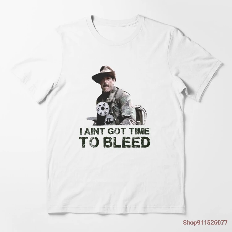 

Мужская футболка с коротким рукавом и принтом "хищник"