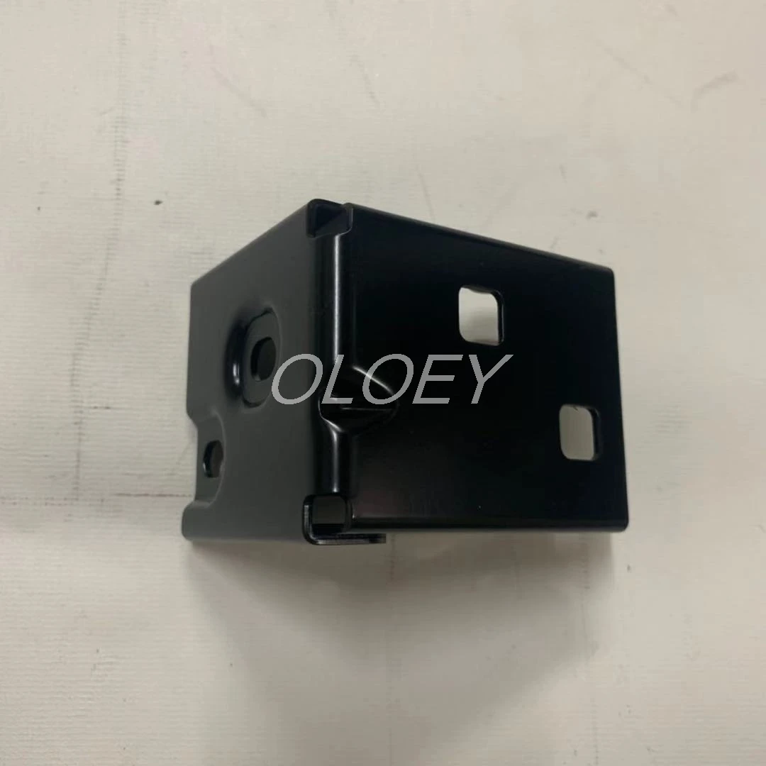 Автозапчасти кронштейн резервуара для воды правая сторона верхний правый