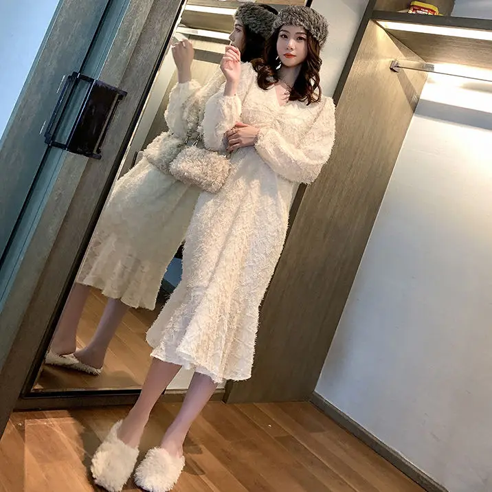 

2020 Autumn Decoration Are V-neck Lace Dress Dress Ruffled Skirt Woman Dresses Vestido De Mujer Femme Robe