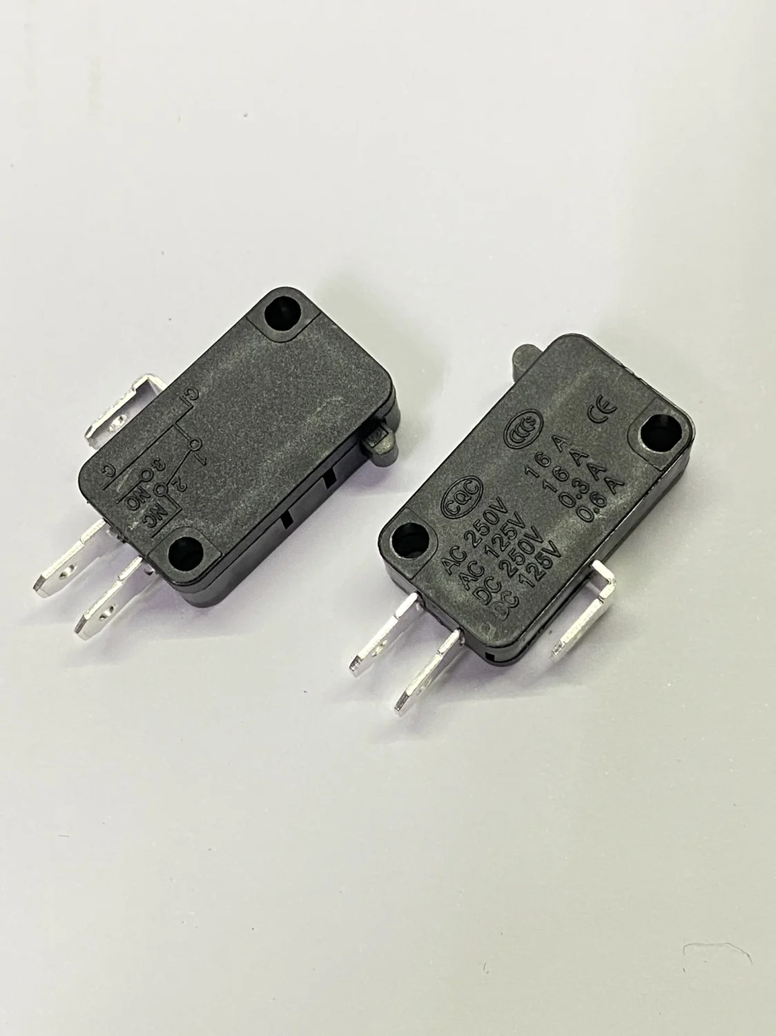 Микровыключатель KW1-103 15 А 125 в большой микровыключатель концевой для