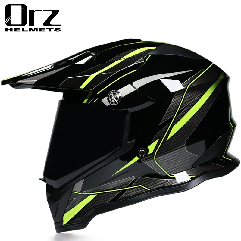 Professional racing helmet, road vehicle, road vehicle