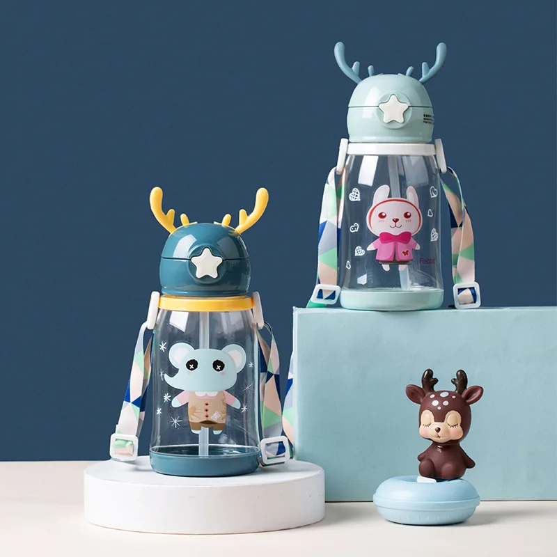 

600 ML Children's water cup summer antlers cute ins net red strap straw cup men and women cartoon plastic cup