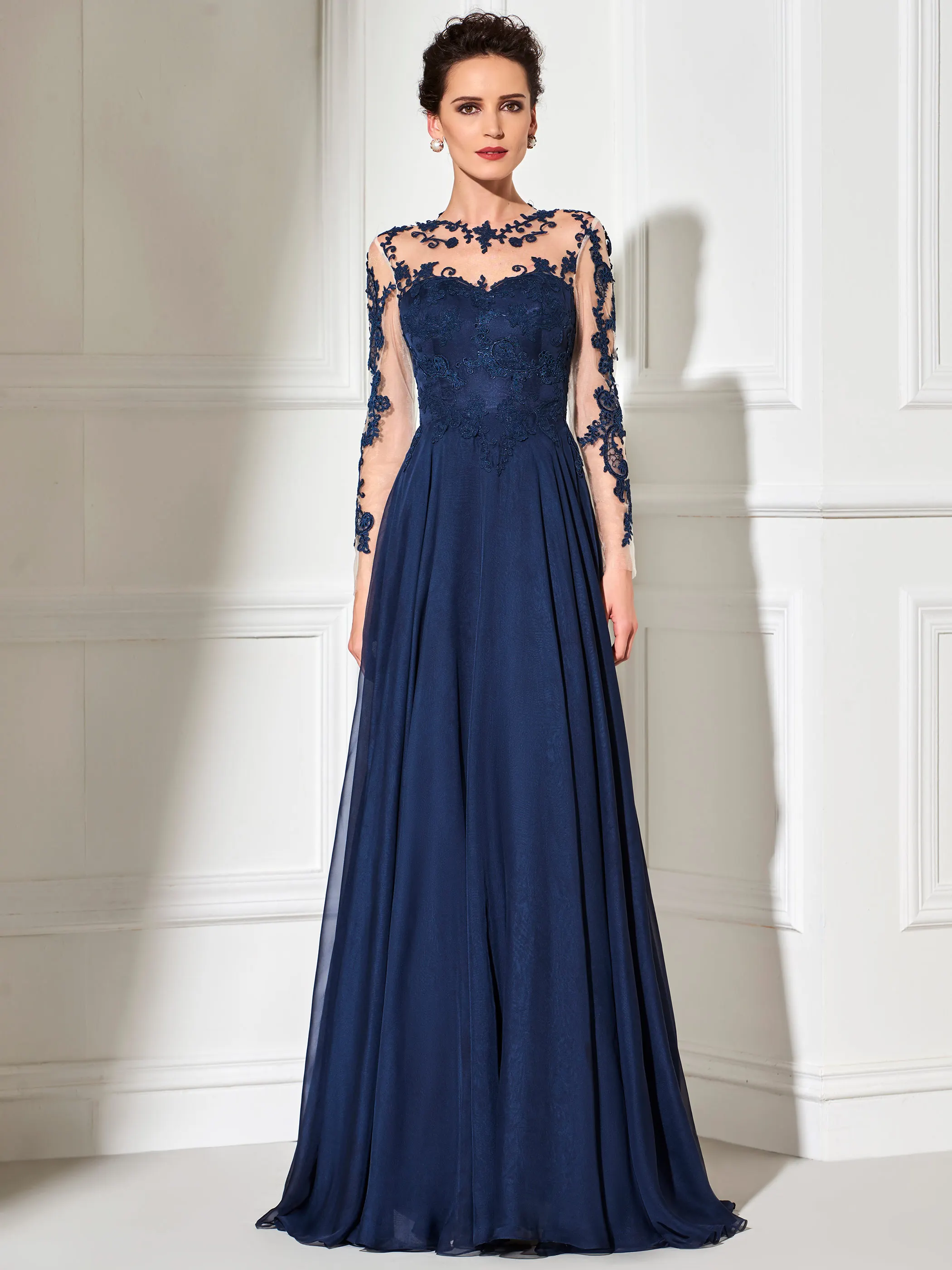 

Dressv Elegant Evening Dress Scoop Neck Long Sleeves Button Appliques Floor Length Women Party Gown A Line Evening Dress