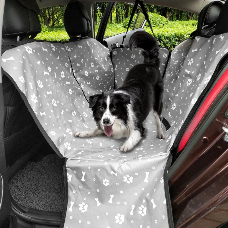 値段 犬のキャリア防水リアバックペット犬のカーシートカバーマットハンモックプロテクター安全ベルトtransportinペロD1010