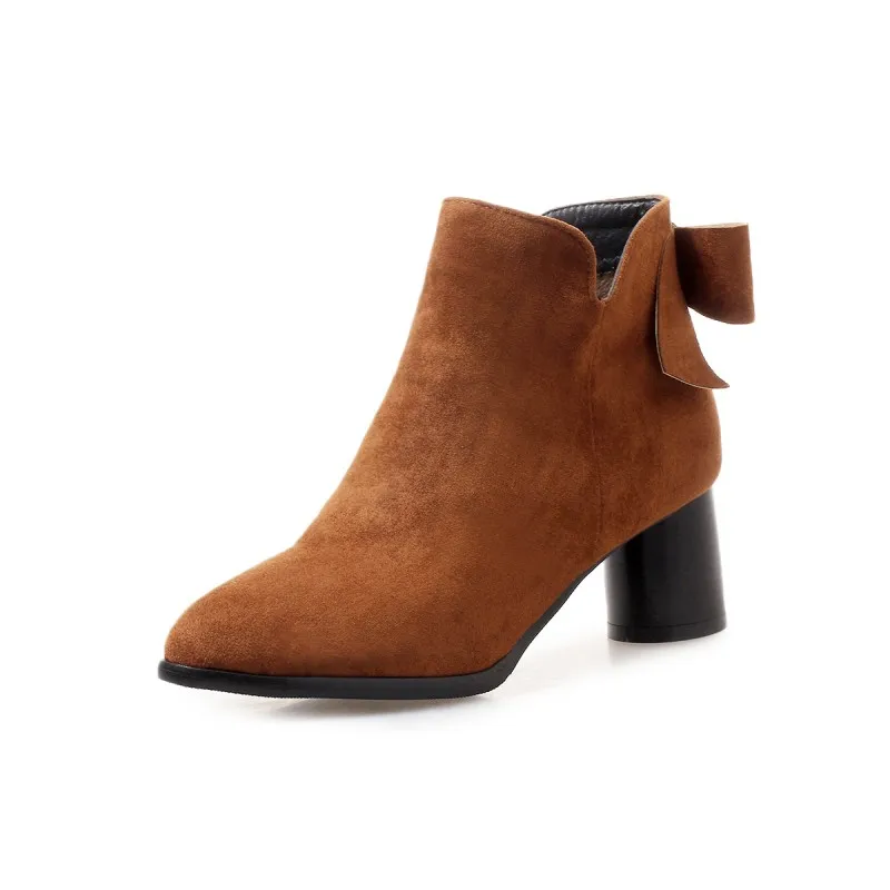 Большие размеры Европейские и американские женские ботинки с острым носком