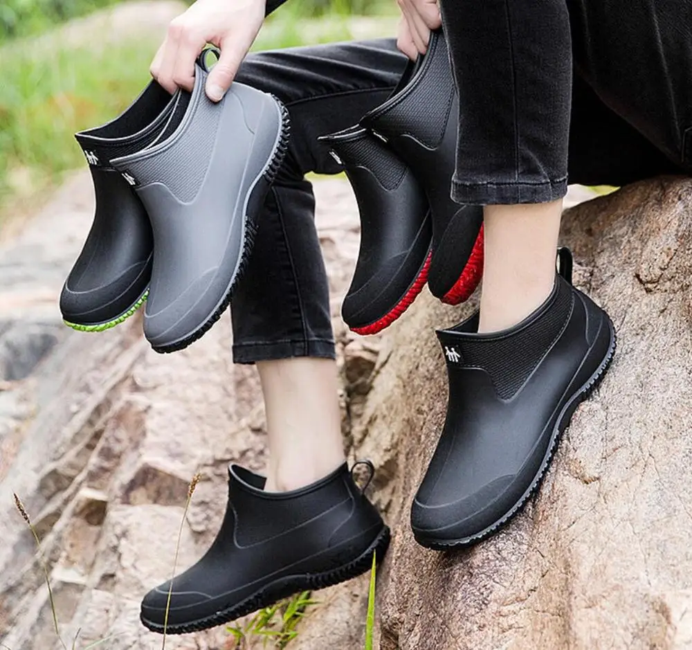 

Lovers Rain Boots Men's Rubber Man Water-Proof Anti-Skid Colorful Unisex Ankle Boot Lightweight Water Boots High End 35-44 BD-65