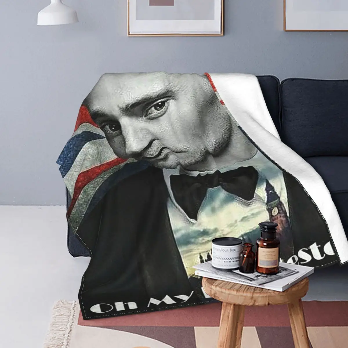 

Tom Hiddleston Photo U.K Blanket Flannel Printed Plaid Decoration Actor Breathable Throw Blankets for Home Travel Plush Quilt