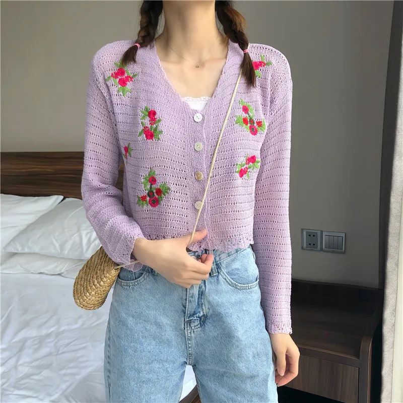 

Women Knitted Sweet Fashion Sweater Spring Autumn New V-Neck Full Short Embroidery Floral Slim Wild Female Cardigans