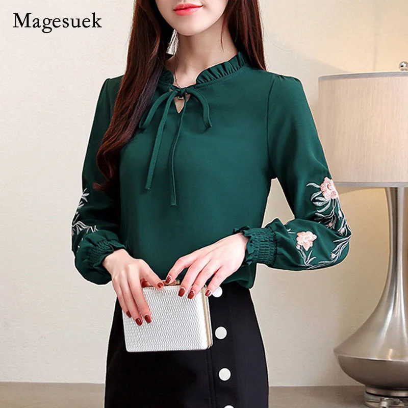 

2021 Fashion Womens Tops and Blouses Plus Size 4XL Floral Embroidery Chiffon Blouse Women Long Sleeve Women's Shirt 1645
