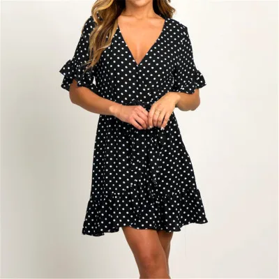 

2020 Boho Style Beach Dress Fashion Short Sleeve V-neck Polka Dot A-line Party Dress