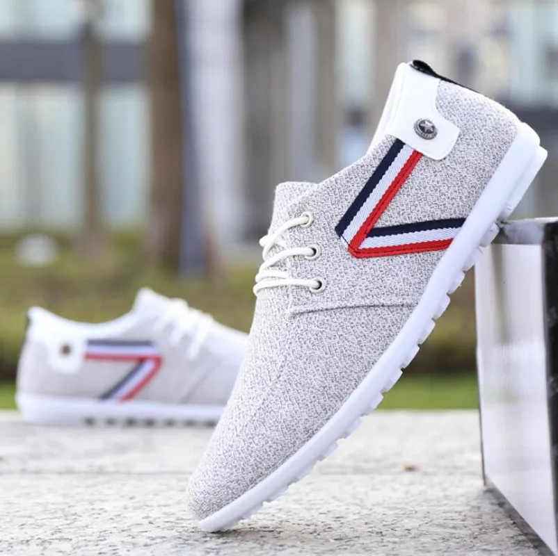 

2012 Men Casual Shoes Business Light canvas shoes for men Outdoor walking Sneakers Male Comfortable Flat Brand Fashion Footwear