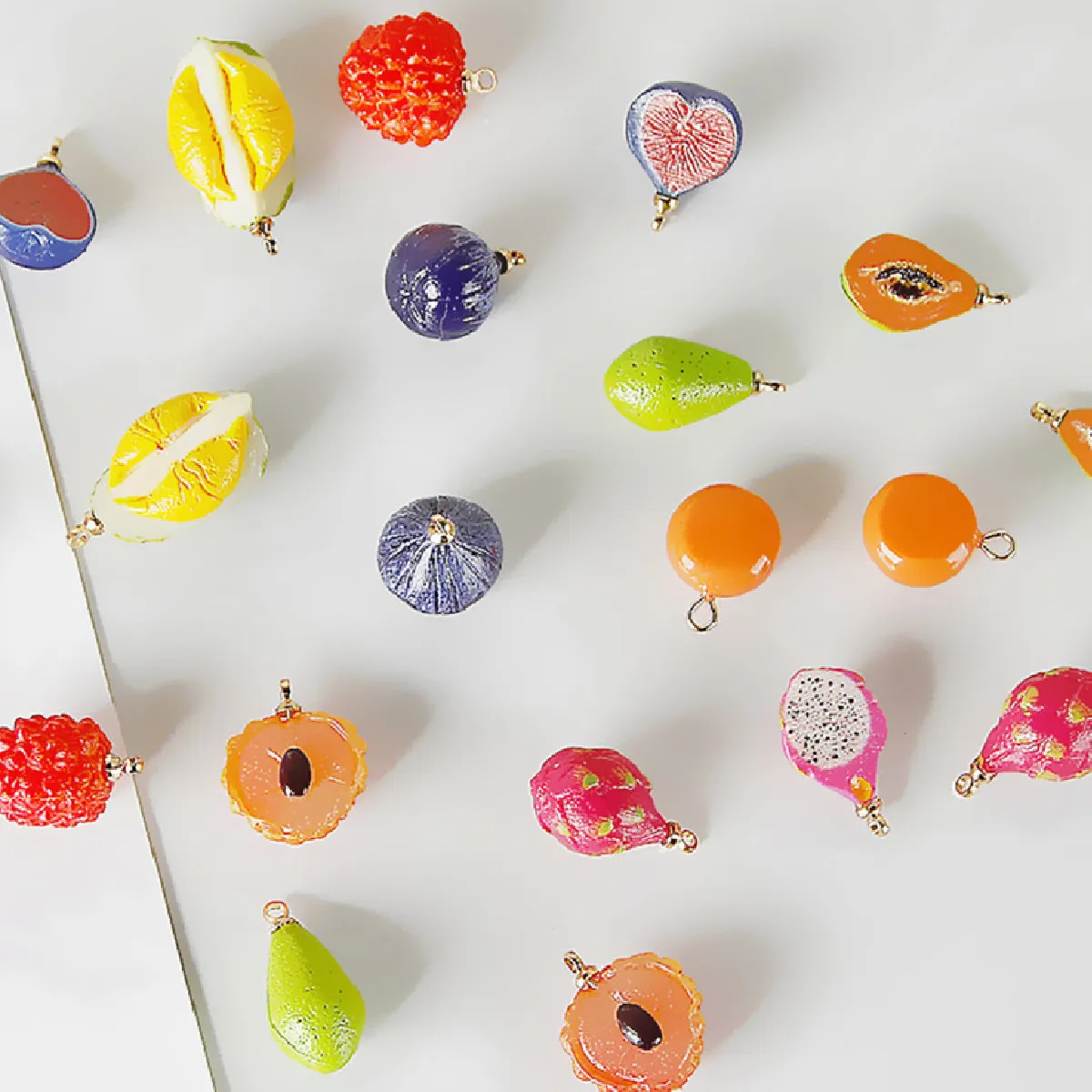 Полимерные кулоны в виде фруктов личи питая папайя сделай сам ювелирные изделия