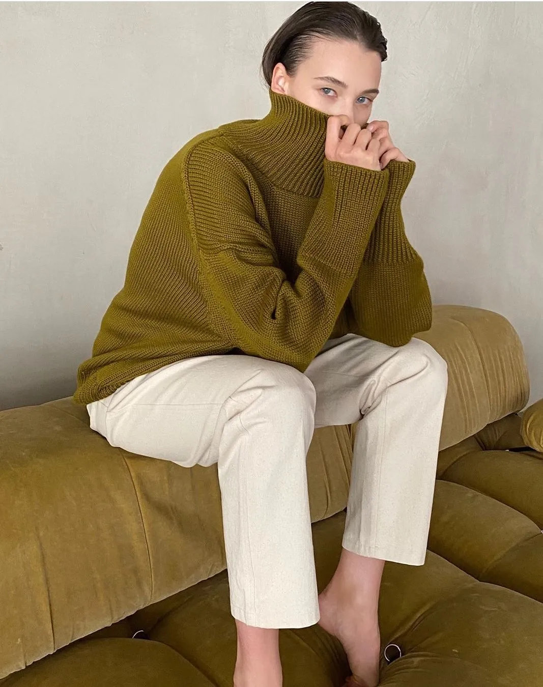 

Knitted long sleeve turtleneck sweaters for women solid blue green orange white pullover fashion streetwear oversized sweater