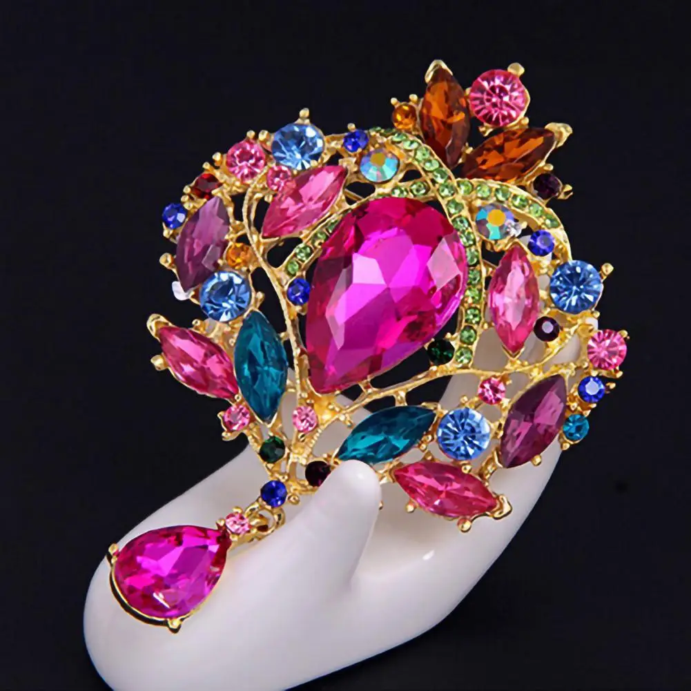 

Brooch Water Drop Rust-resistant Alloy Elegant Clothes Pin for Banquet