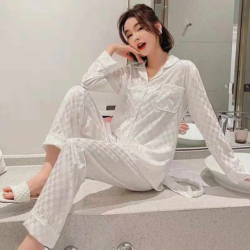 

Pijamas nuevos de seda de hielo para mujer, ropa de dormir de primavera/verano, pantalones de manga larga 2021