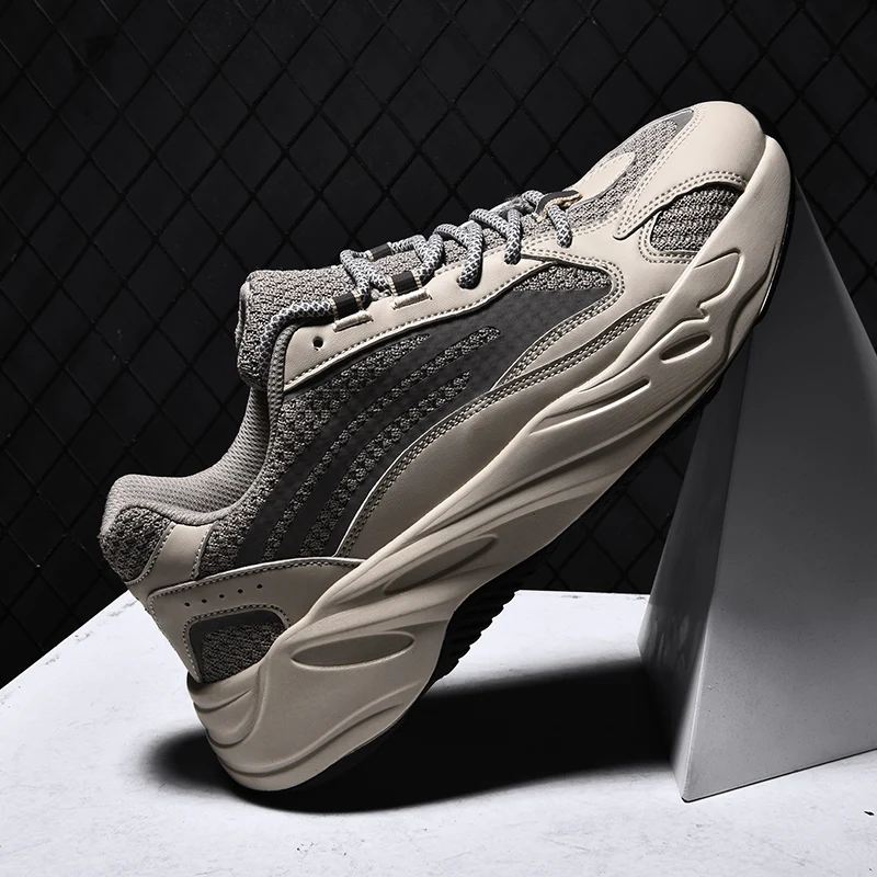 

Fashion New Coconut Shoes Men Breathable Casual Light Sports Shoes Mens Sneakers Womens Mens Tennis Shoes Couple Shoes Glow shoe