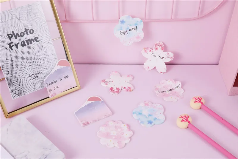 30 шт. милые канцелярские блокноты листы Kawaii наклейки самоклеящиеся блокноты офисные украшения для письма Липкие заметки 02095