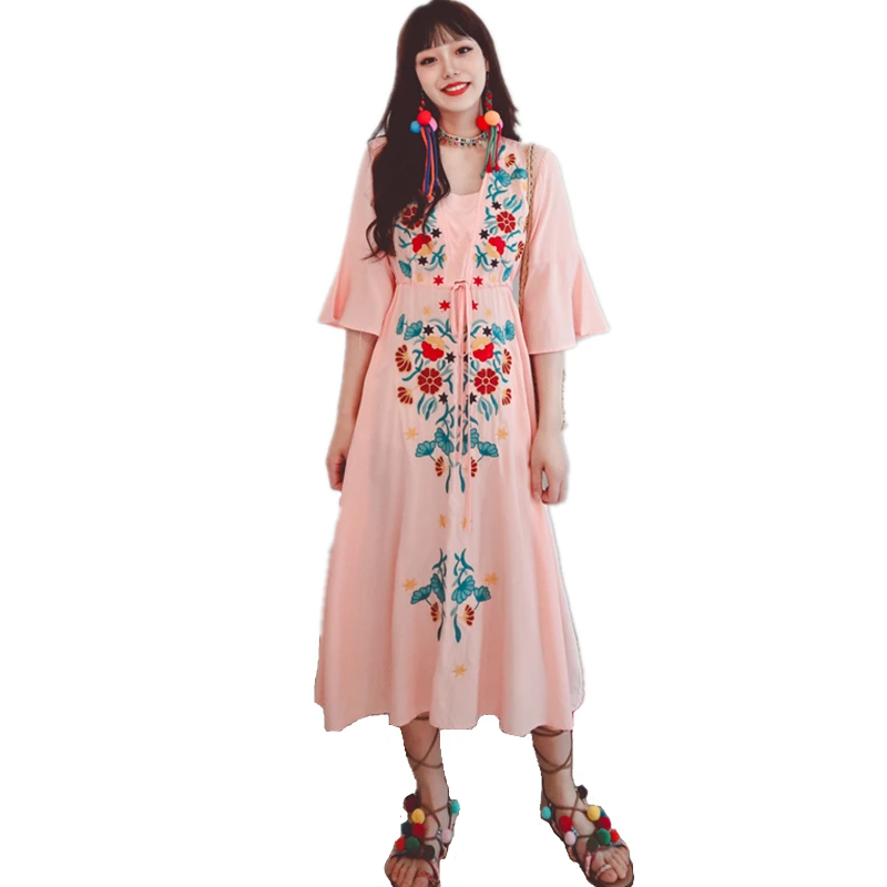 

2021 New Arrival Spring Summer Women Long Dress High Quality Flowers Embroidery Bohemian Ethnic Style Vacation Dress