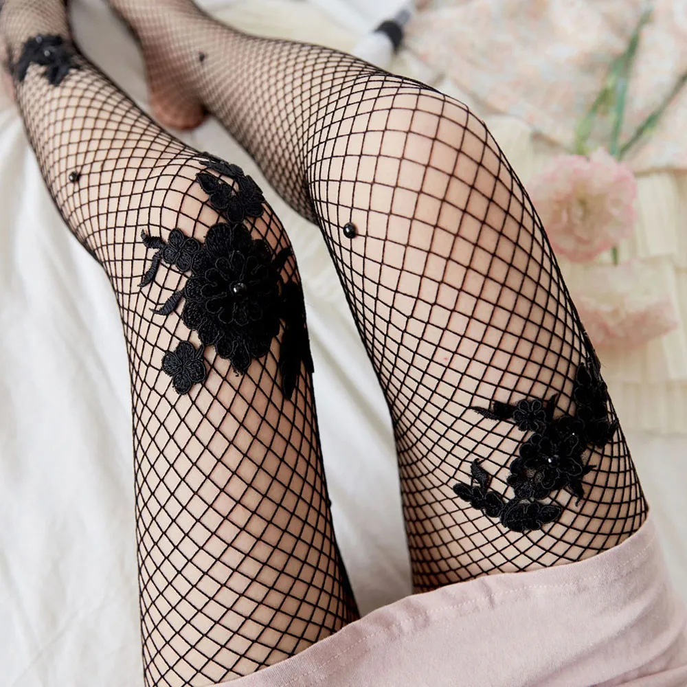 Колготки женские сетчатые черные прозрачные облегающие в сеточку с цветочным