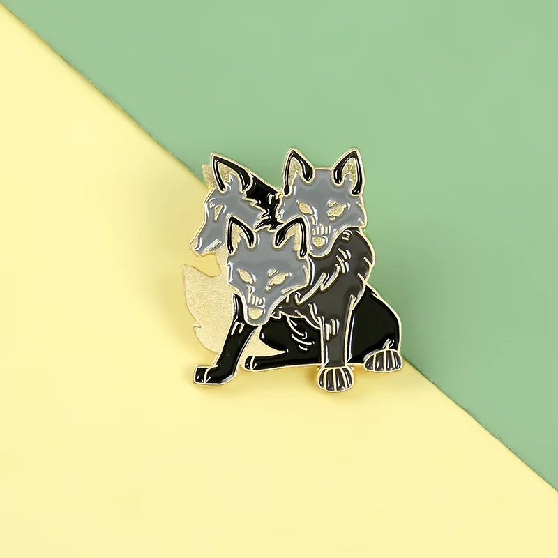 

Badge Hell Three-headed Wolf Alloy Brooch Badge Patron Saint Animal Brooch Halloween Accessories Brooch Series