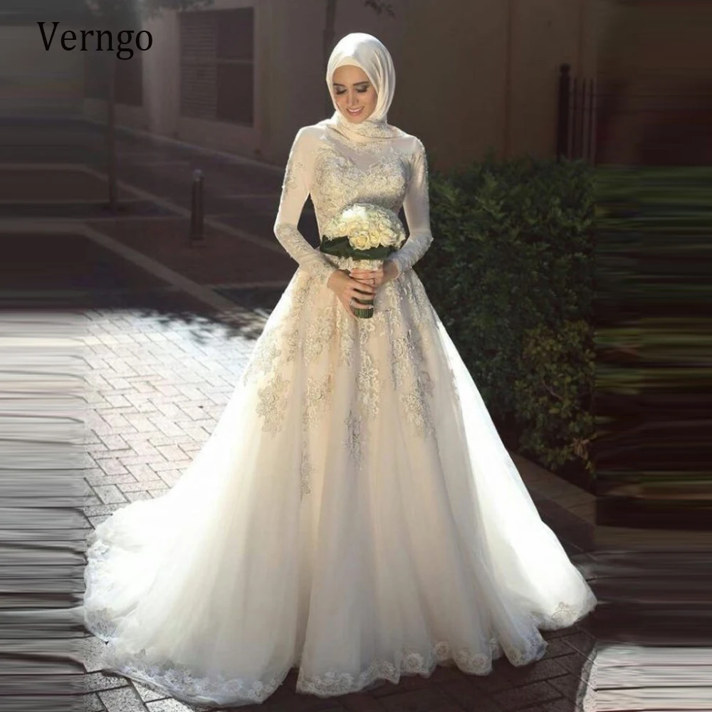 

Verngo Vintage Long Sleeves Muslim Wedding Dress High Neck Lace Applique Tulle A Line 2021 Arabic Bride Gowns With Hijab Veil