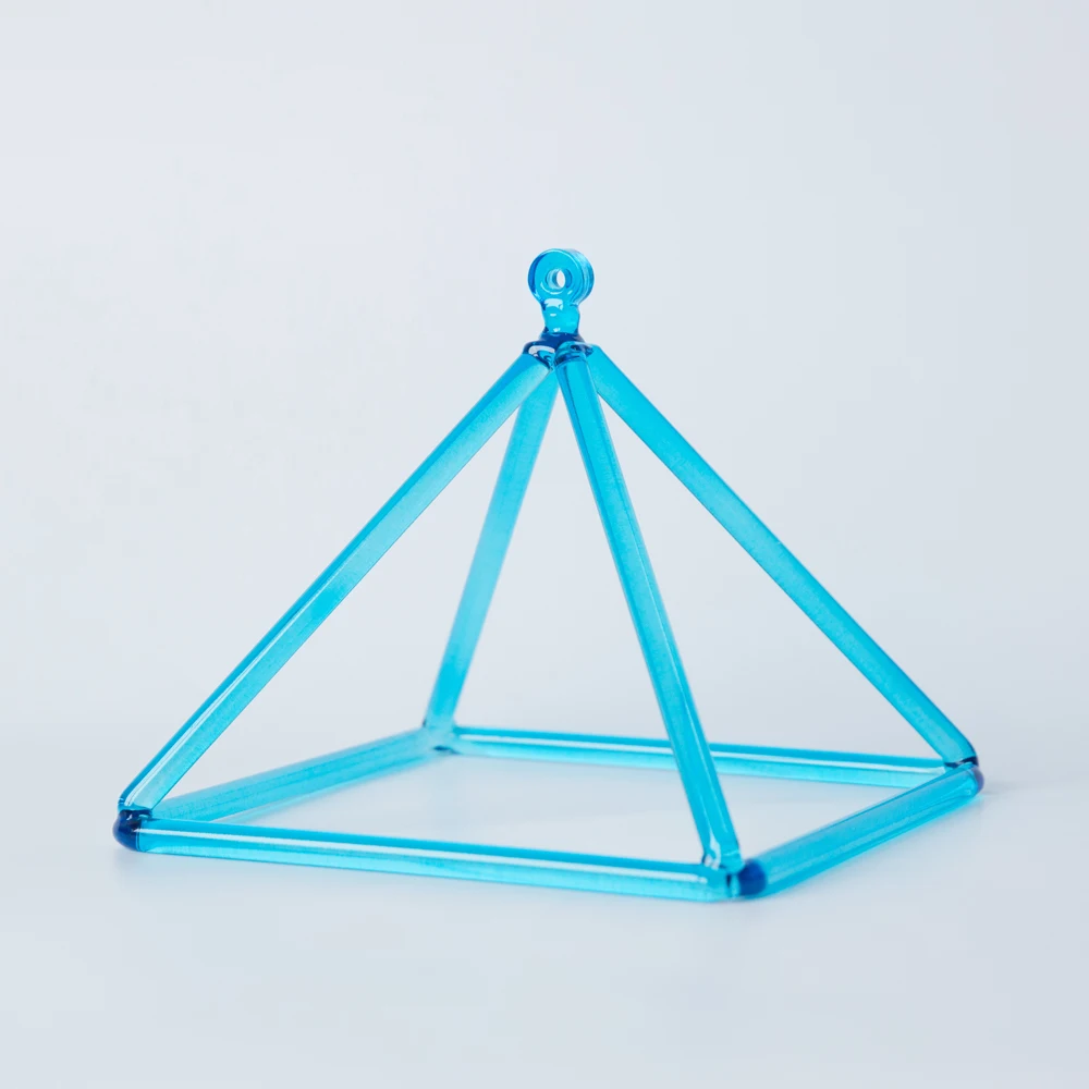 6Inch High Quality Blue Color Chakra Clear Quartz Crystal Singing Pyramid healing energy | Спорт и развлечения