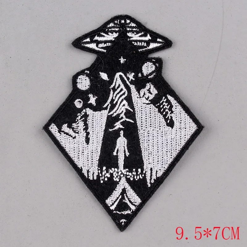 5P-PE4727CT Pulaqi нож Сердце Череп патч Сделай Сам Вышивка Железо на патчи для одежды нашивка в стиле панк на одежду рок значок аппликация полоса F - Цвет: 5P-PE4727CT