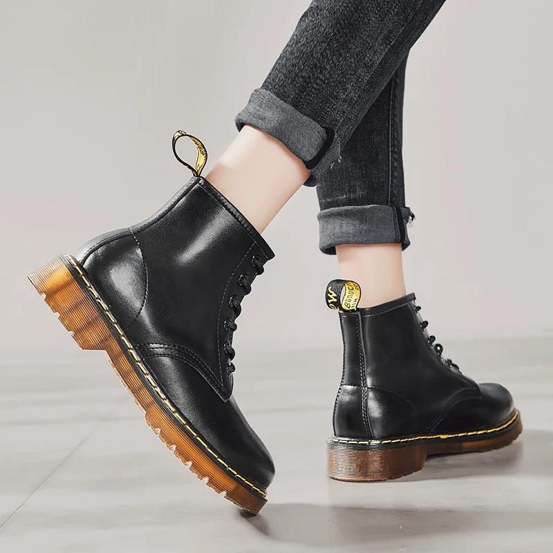 

CYYTL 6 Hole Shoelaces Men Leather Boots Platform Winter Outdoor Hiking Business Warm Tooling Waterproof Non-slip Bottine