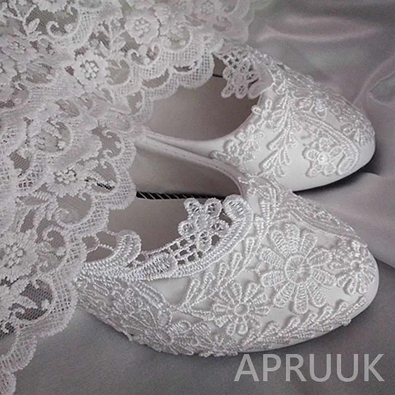 Белые кружевные свадебные туфли для невесты Женские 3 см Низкий маленькие на