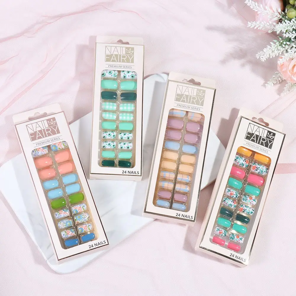 

Искусственные ногти средней длины с геометрическим узором и квадратной головкой, простые линии дизайна, искусственные короткие накладные ...