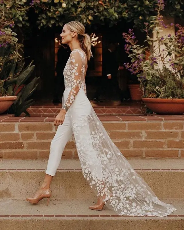 Свадебное платье с длинным рукавом богемное кружевное открытой спиной