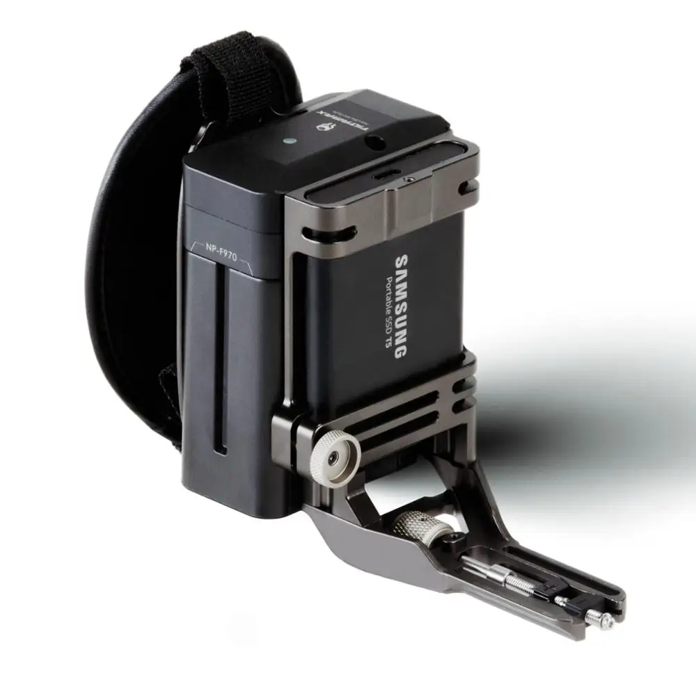 

TILTA Side Focus Handle Side Power Handle Run/Stop for Tilta BMPCC 4k Cage GH5 cage XT3 Cage fit F970 F570 LP-E6 battery