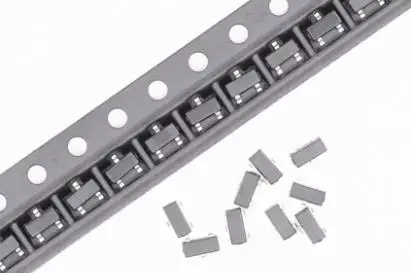 

{ New original } 100pcs SS8550D SOT-23 Y2 SS8550 8550D MMBT8550 MMBT8550LT1G
