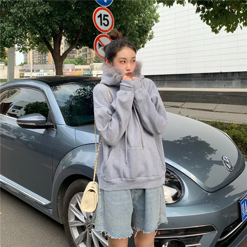 

New all-in-one cashmere Korean hooded hooded sweater with hairy collar and pocket in fall / winter 2020